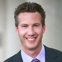 Dr. Henderzahs headshot