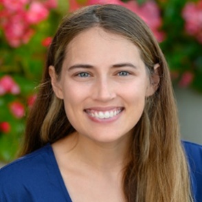 Dr. Kristen Swanson photo