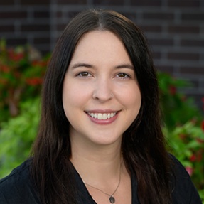 Dr. Savannah Bruski photo