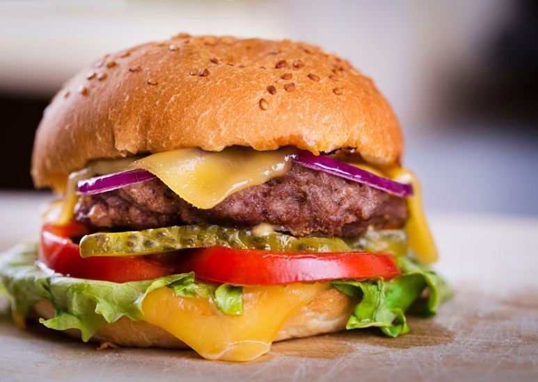 Bacon cheeseburger