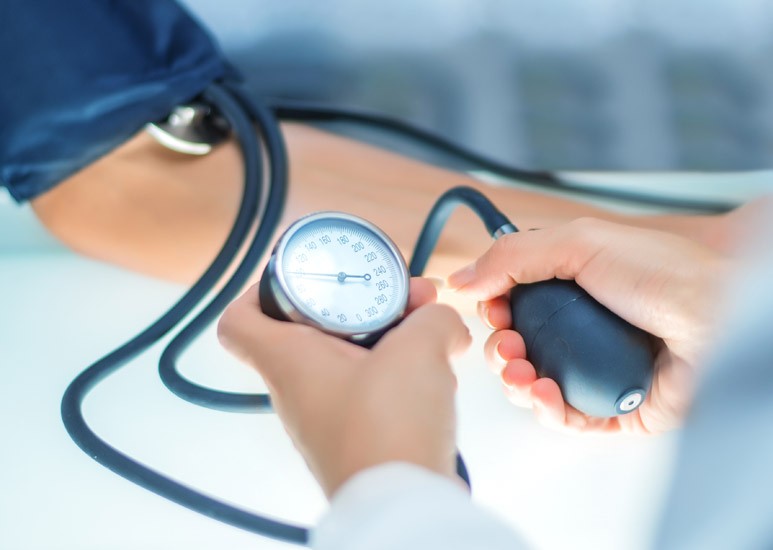Blood pressure gauge check