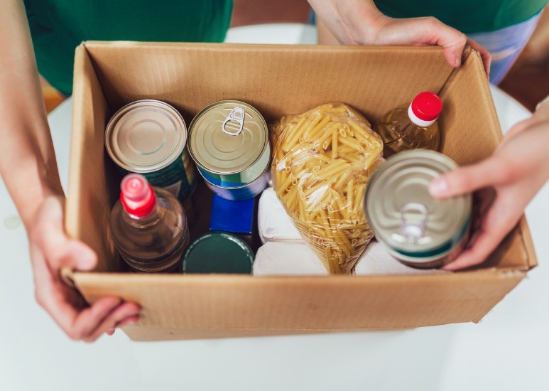 community shelter and food resources