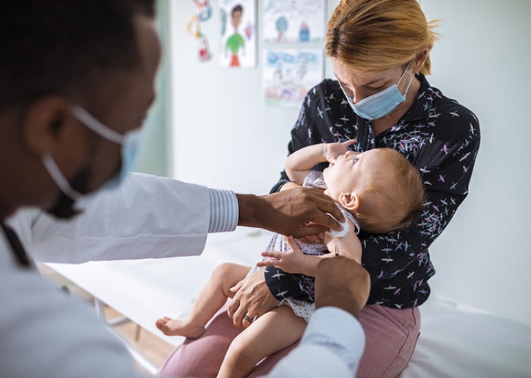 newborn getting vaccinated 