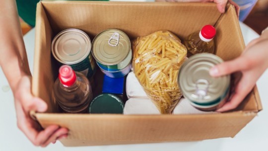 community shelter and food resources