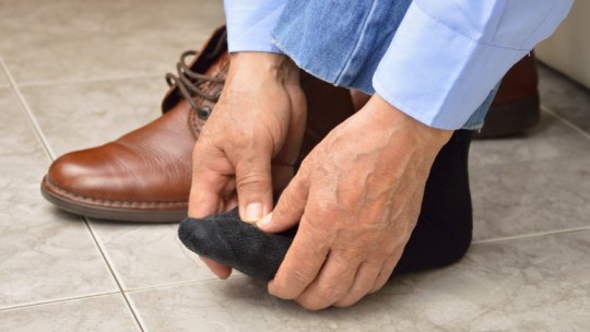 symptoms of diabetic foot ulcer 